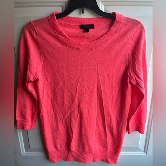 J.‎ Crew Women’s  Merino Wool Tippi Crew Neck Classic Sweater in Pink XS - Picture 1 of 6